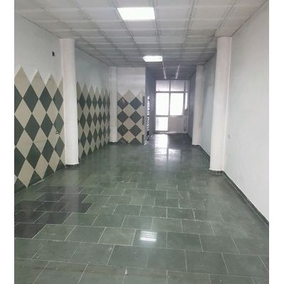 Local comercial en Alquiler