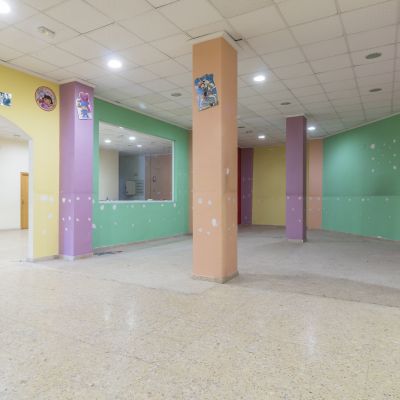 Local comercial en Venta