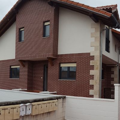 Chalet adosados en Venta