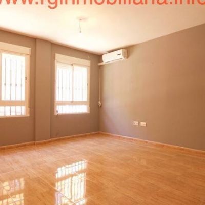 Piso en Alquiler