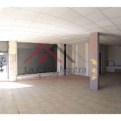 Local comercial en Alquiler