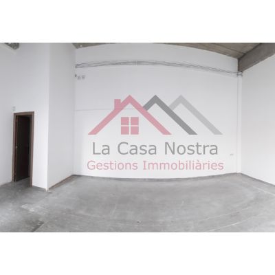 Local comercial en Alquiler
