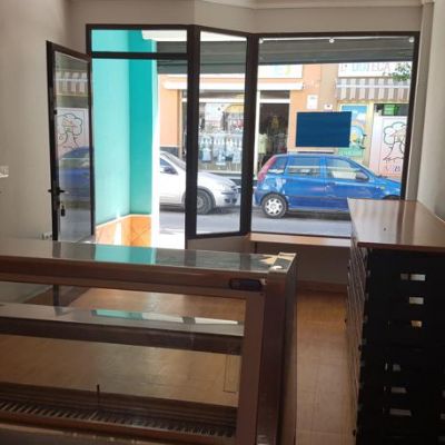 Local comercial en Alquiler