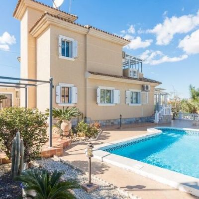 Chalets individuales en Venta