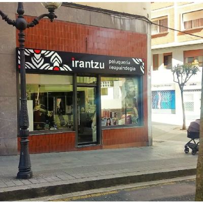 Local comercial en Alquiler