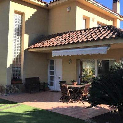 Chalets individuales en Venta