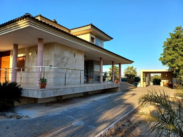 Chalets individuales en Venta