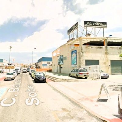 Local comercial en Alquiler