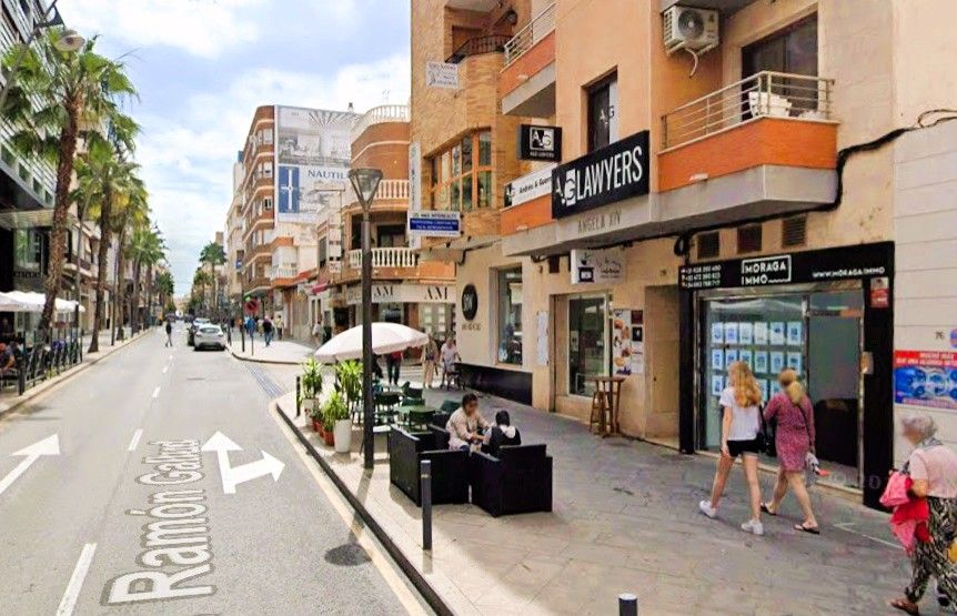Local comercial en Alquiler