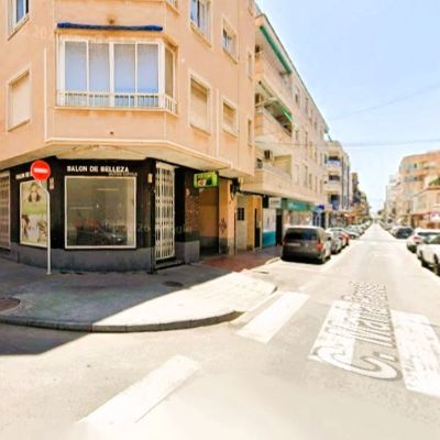 Local comercial en Alquiler