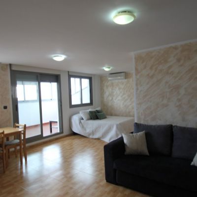 Estudios en Venta