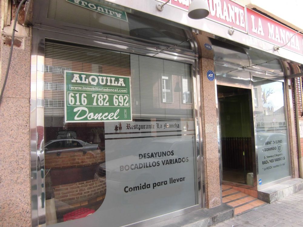 Local comercial en Alquiler