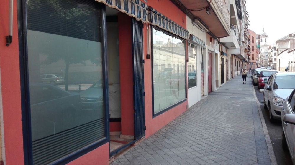 Local comercial en Venta