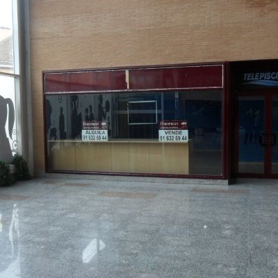 Local comercial en Venta