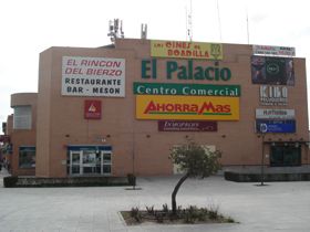 Local comercial en Alquiler