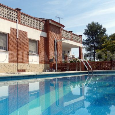 Chalets individuales en Venta