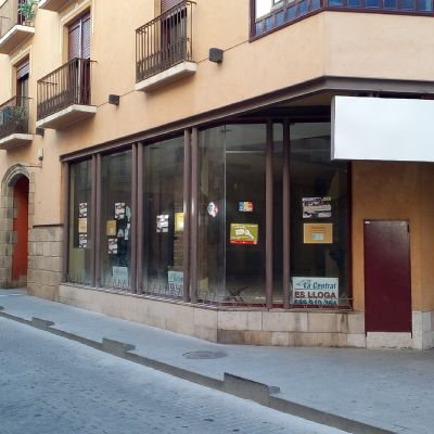 Local comercial en Alquiler