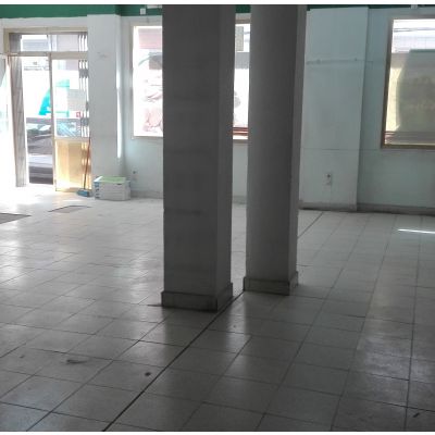 Local comercial en Venta