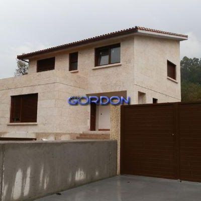 Chalets individuales en Venta
